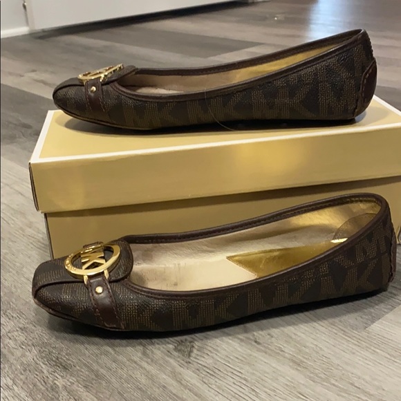 Michael Kors Brown Monogram Flats - Picture 2 of 3